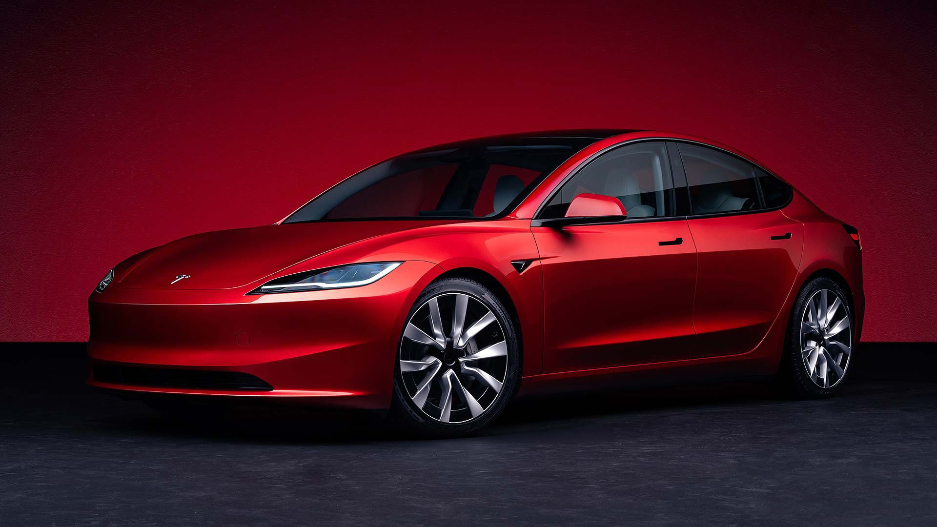 Why are Tesla windscreens so expensive?