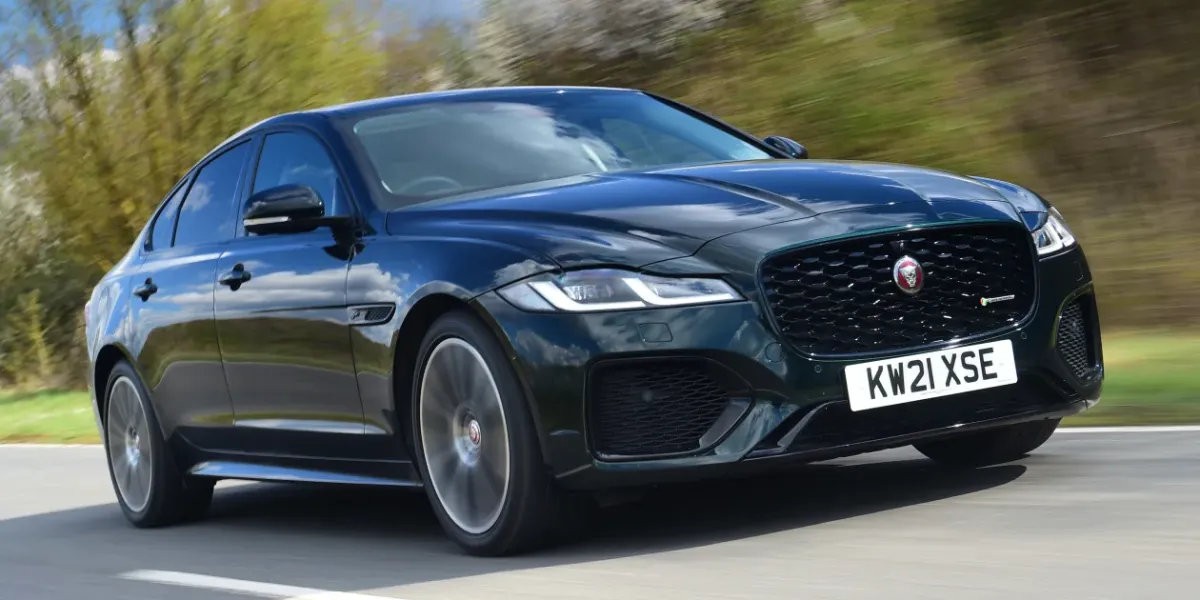 Jaguar XF Windscreen Replacement: Modern Luxury Comes With Modern Requirements