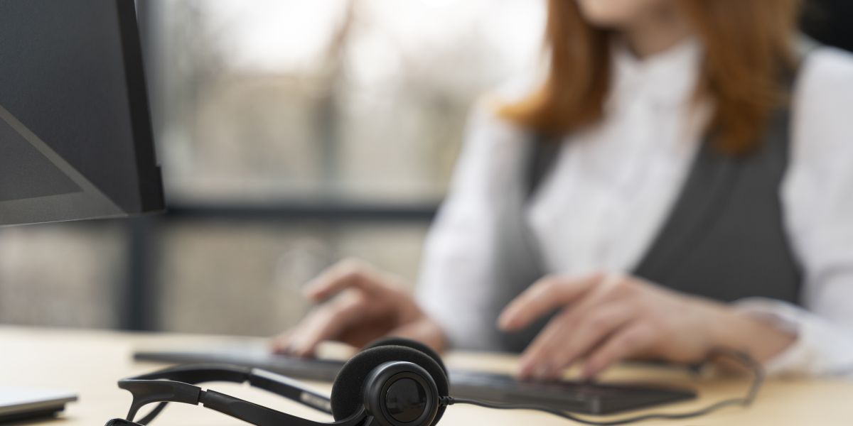 Book Your Windscreen Replacement Online – No Call Centres, No Waiting, No Waffle